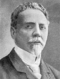 Dr. Dollinger Gyula arcképe